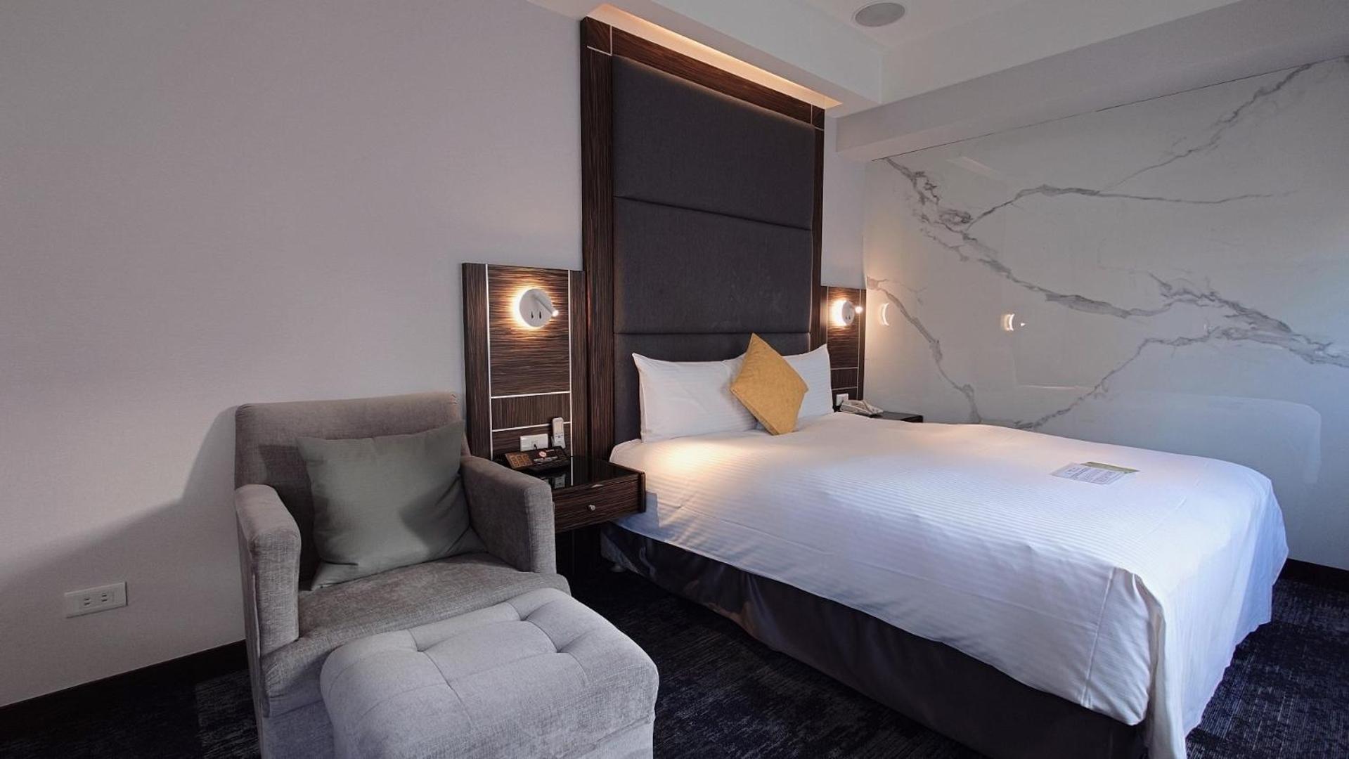 Hub Hotel - Zhongshan Branch Тайбэй Экстерьер фото