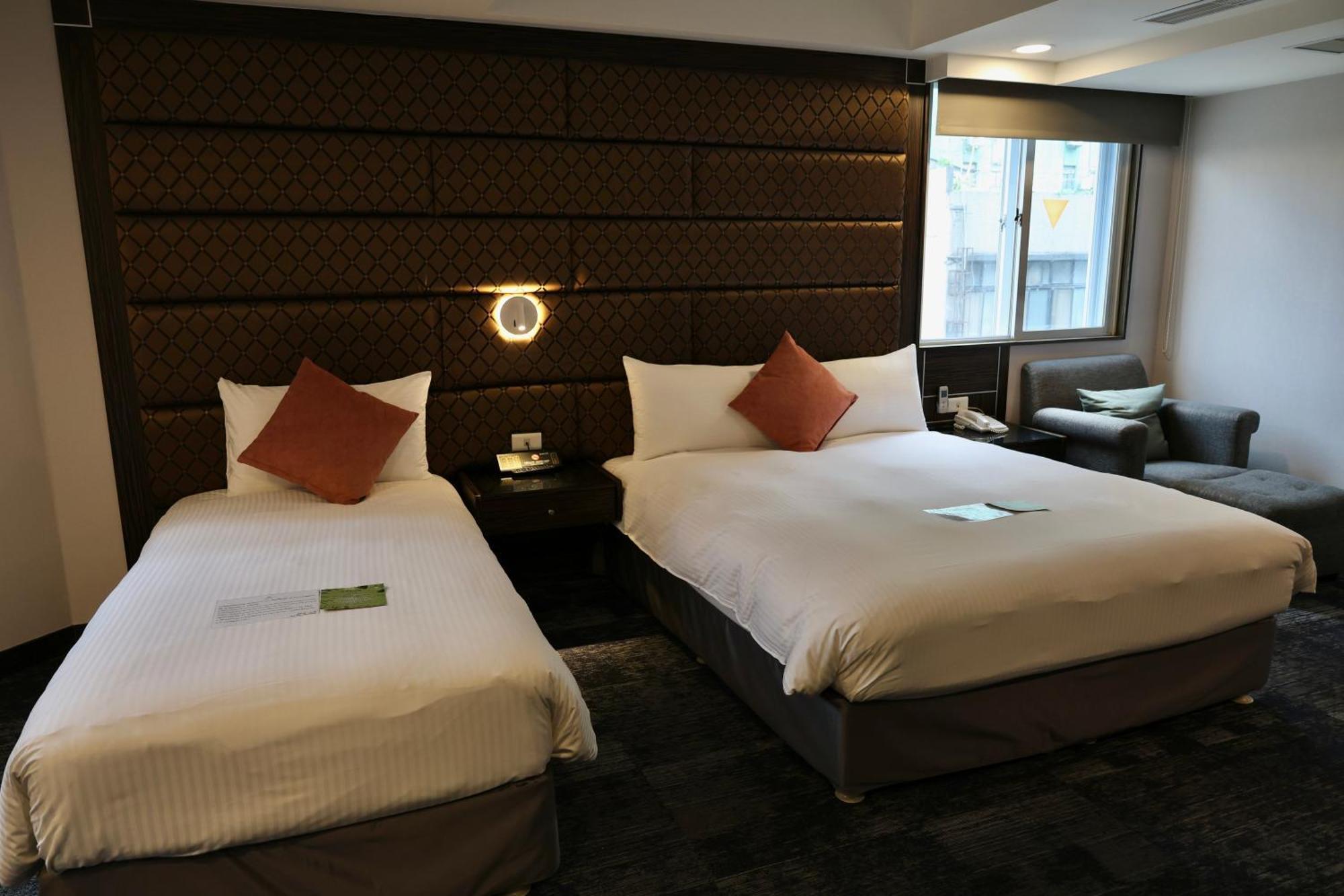 Hub Hotel - Zhongshan Branch Тайбэй Экстерьер фото
