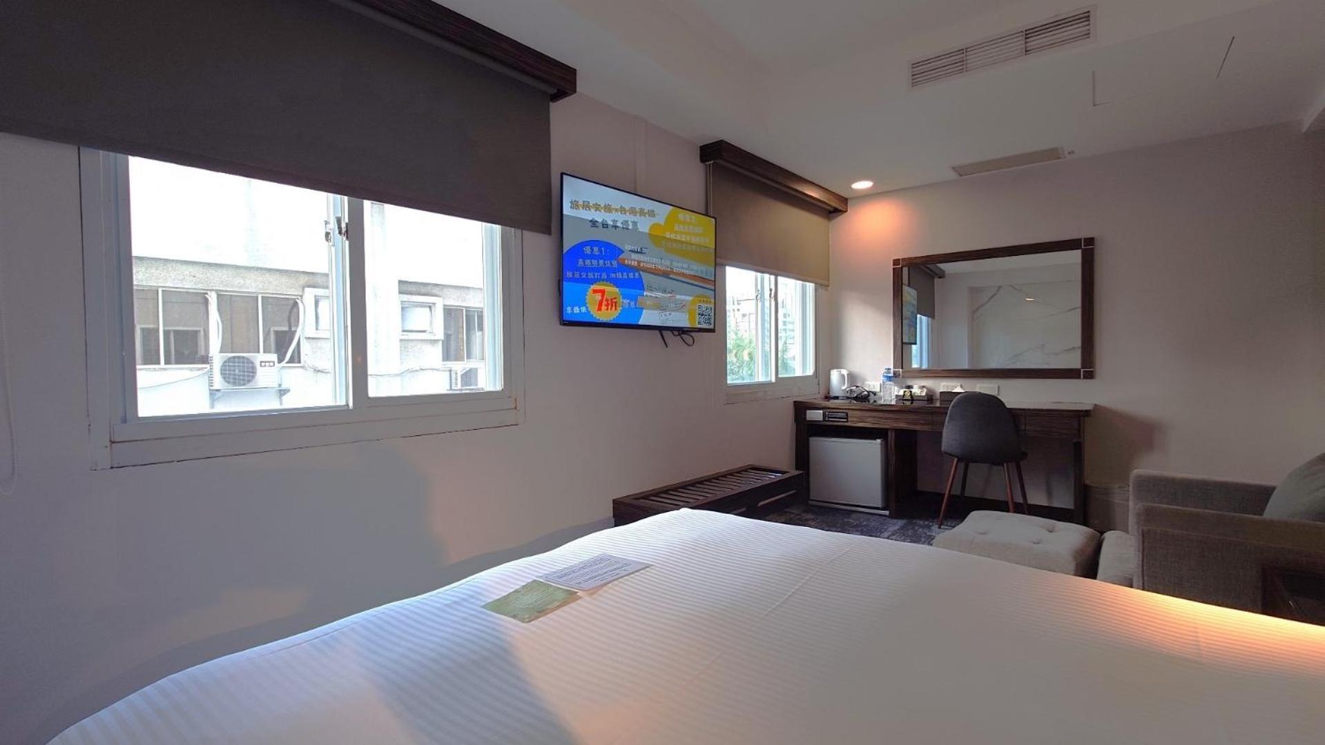 Hub Hotel - Zhongshan Branch Тайбэй Экстерьер фото