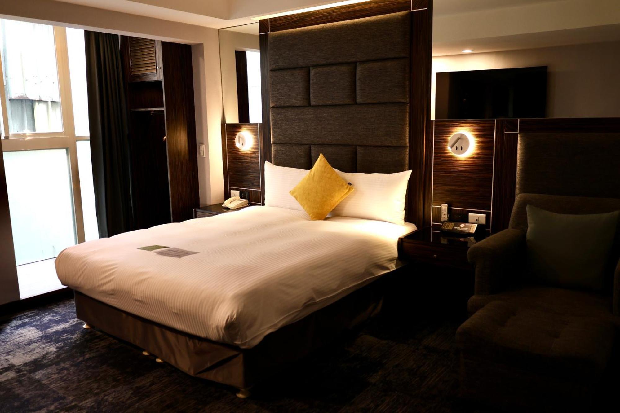 Hub Hotel - Zhongshan Branch Тайбэй Экстерьер фото